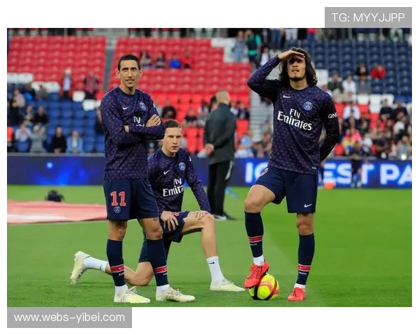 巴黎圣日耳曼2-1绝杀斯特拉斯堡，十人作战门德斯头球制胜